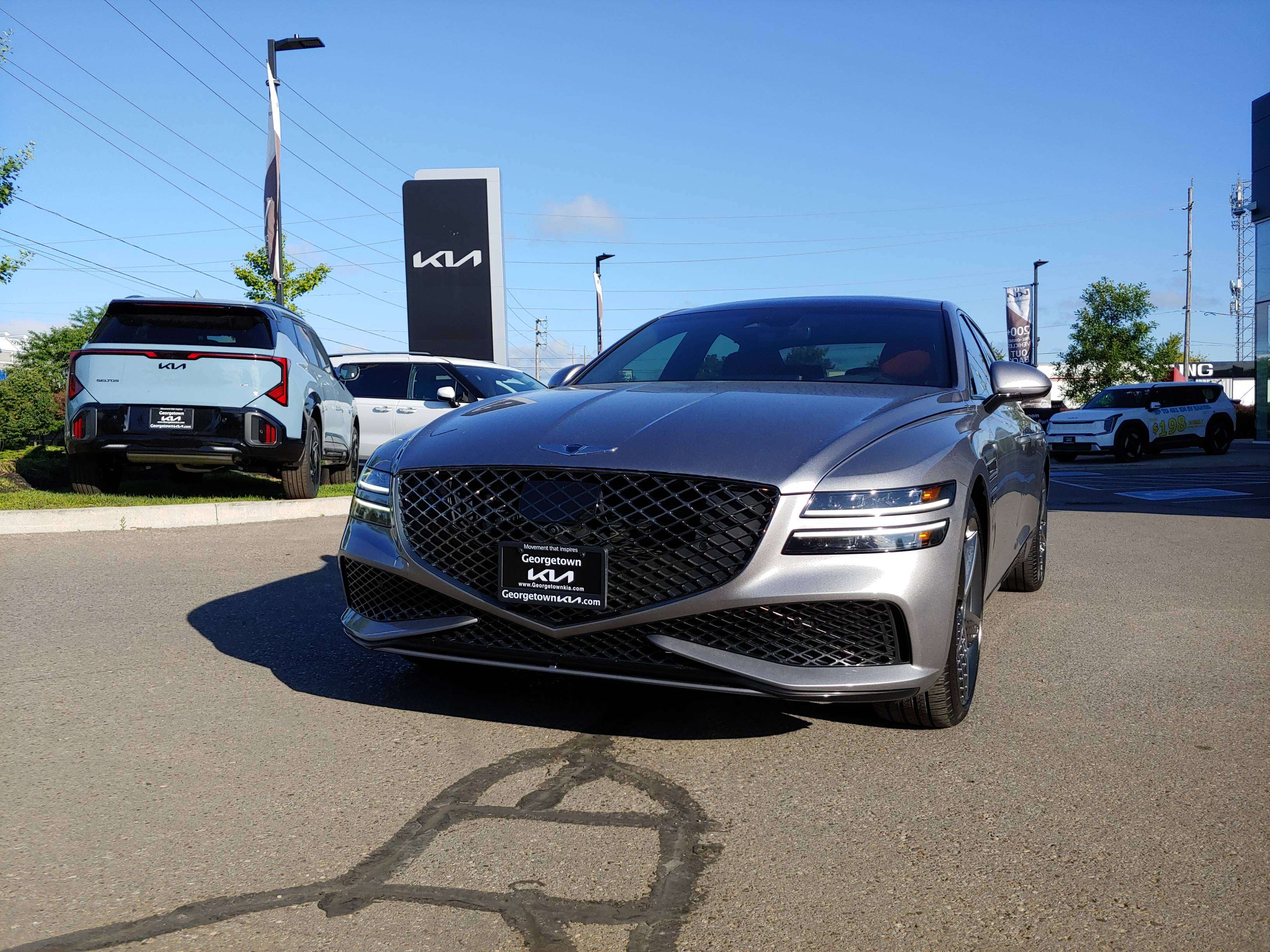 2023 Genesis G80