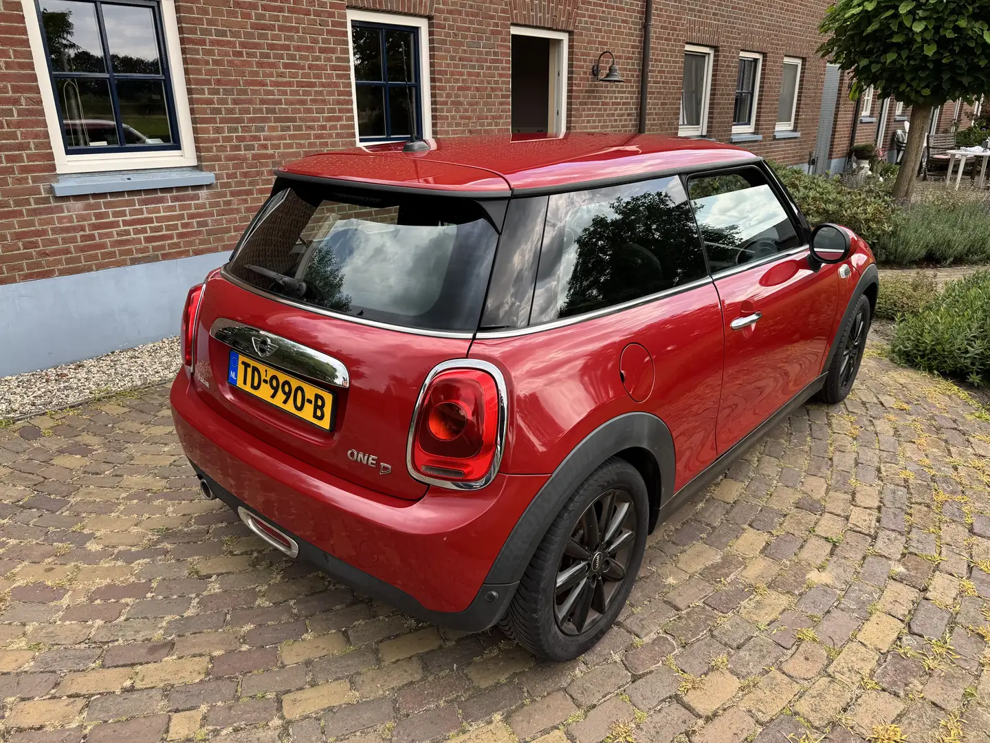 MINI One D - 2