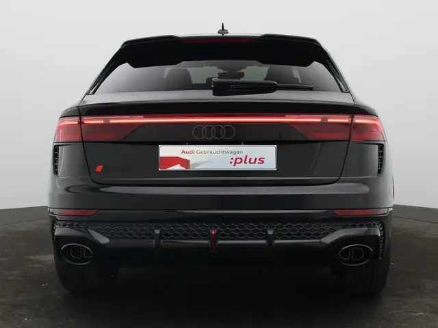 Audi RSQ8 view 6