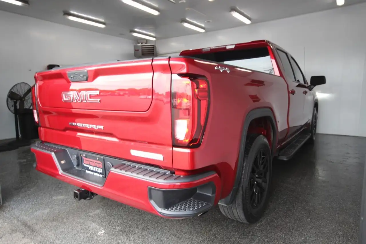 GMC Sierra 1500 снимка GMC Sierra 1500