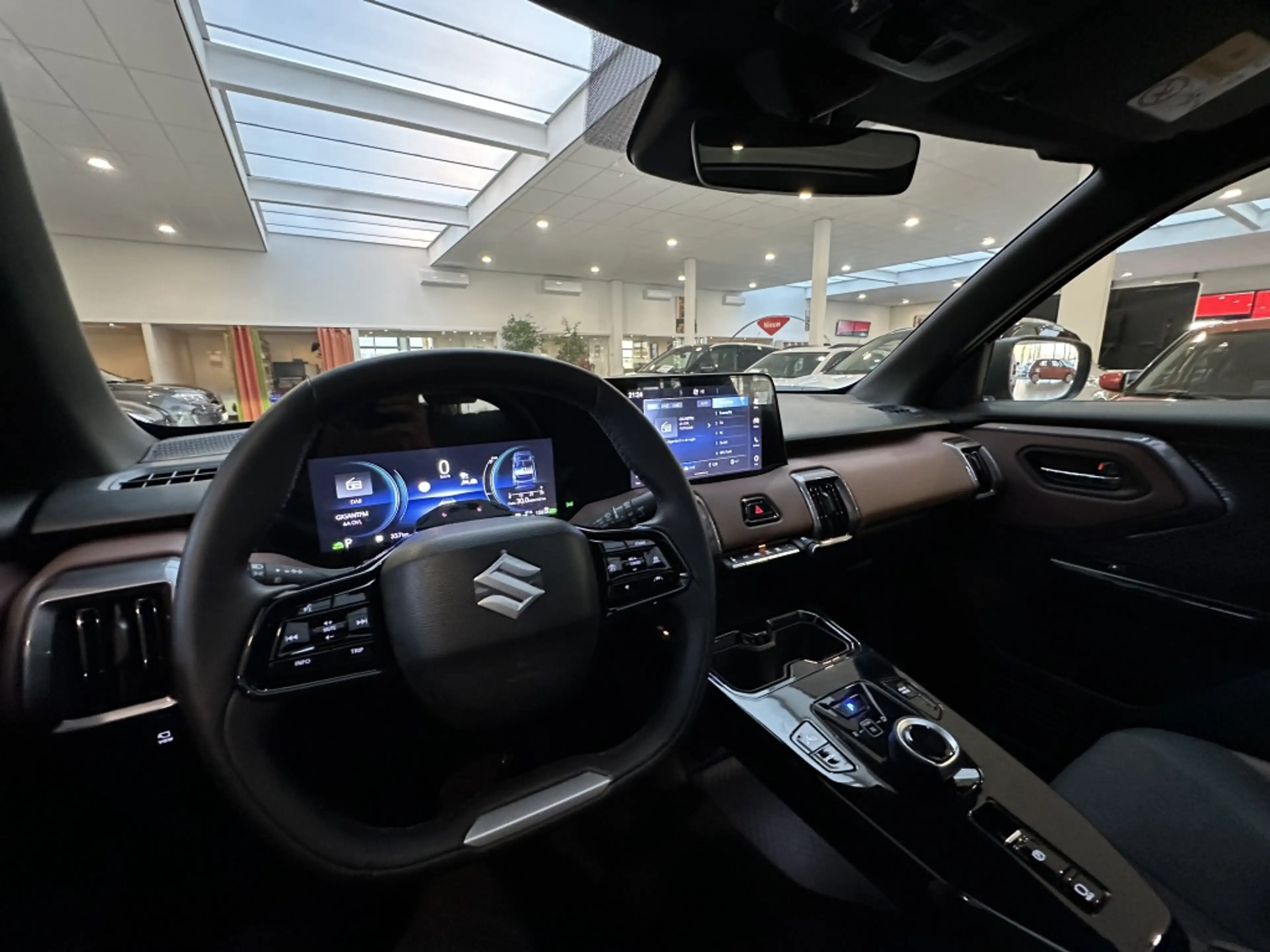 Suzuki Vitara E-VITARA Style 61 kWh [ NU BIJ ONS IN DE SHOWROOM — photo 29