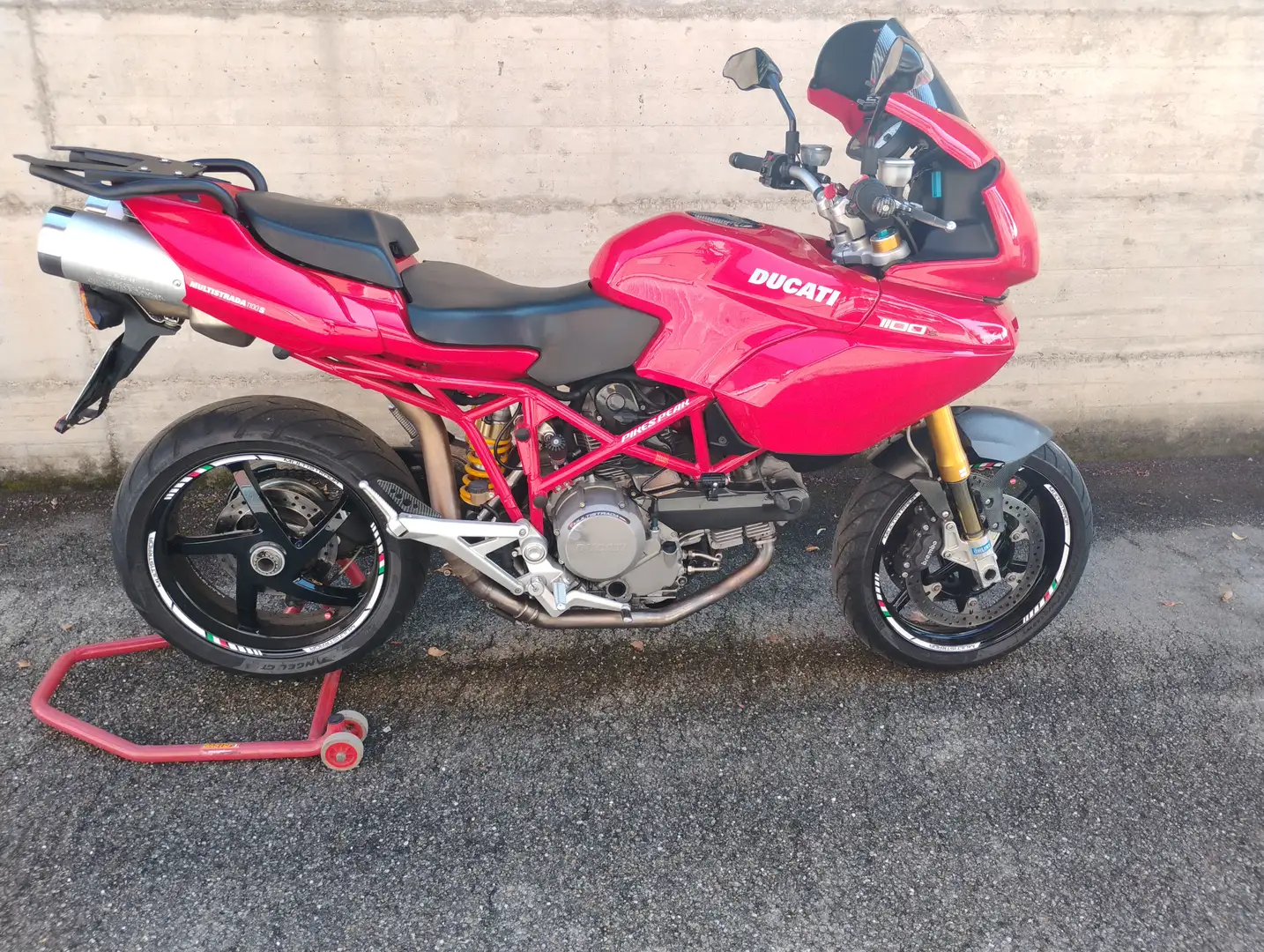 Ducati Multistrada 1100 Versione S con sospensioni ohlins Rosso - 2