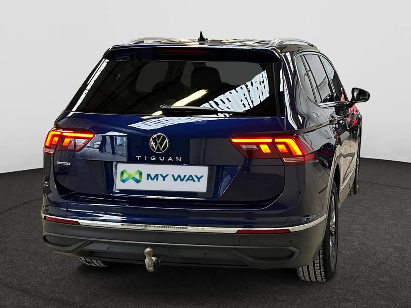 Volkswagen Tiguan Allspace Life Business 1.5 TSI ACT OPF 110 kW (150 ch) 7 vitesses DSG Bleu - 2