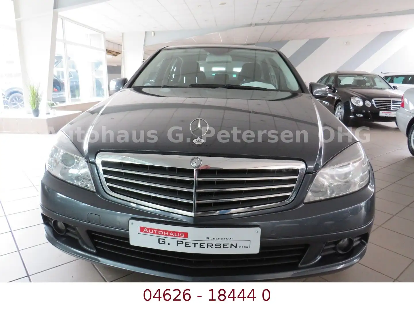 Mercedes-Benz C 180 Kompressor*SHz*Einpark*Navi*Klimaauto* Grau - 2