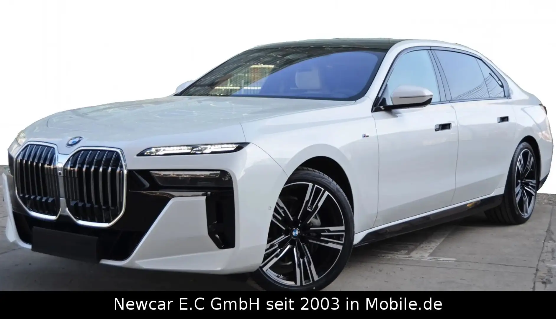 BMW 740 d xDrive M Sportpkt*DrivAss*Innopkt*Massage Blanc - 1