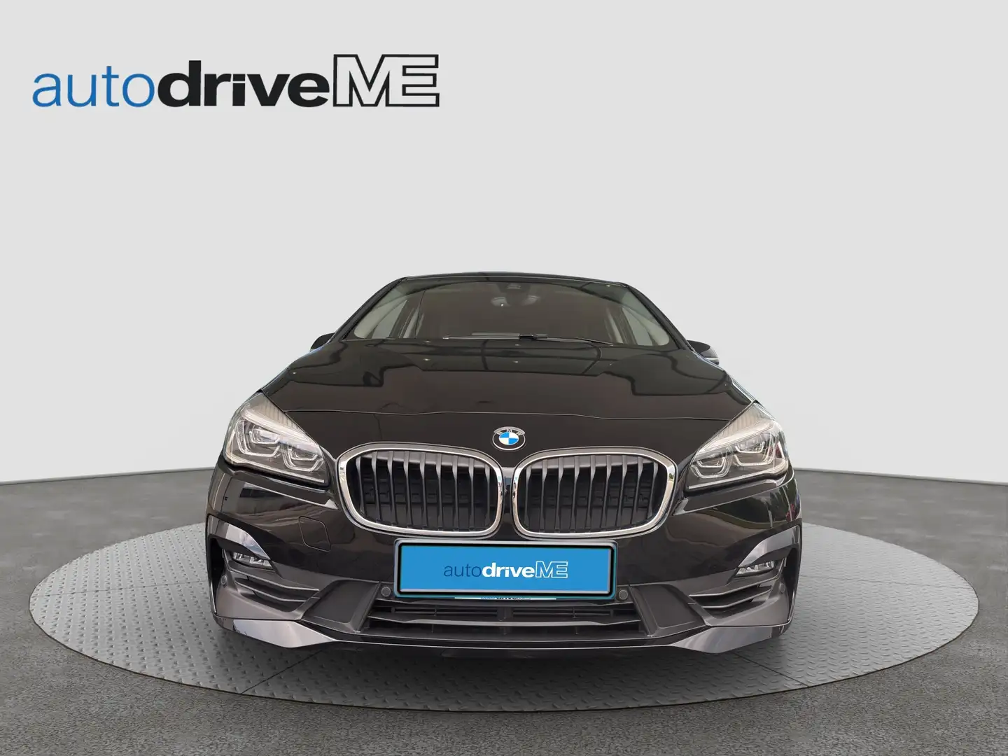 BMW 218 i Active Tourer Schwarz - 2