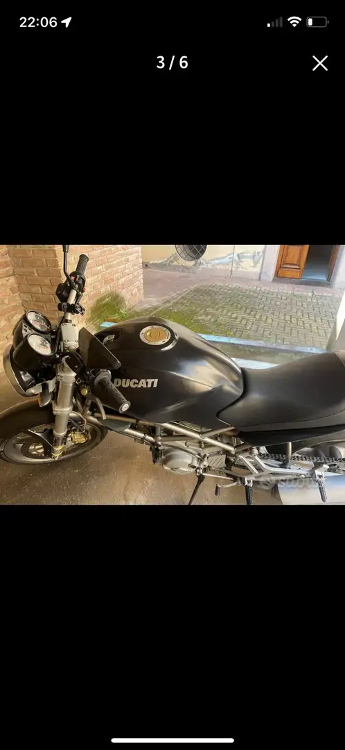 Ducati Monster 600 Fekete - 2