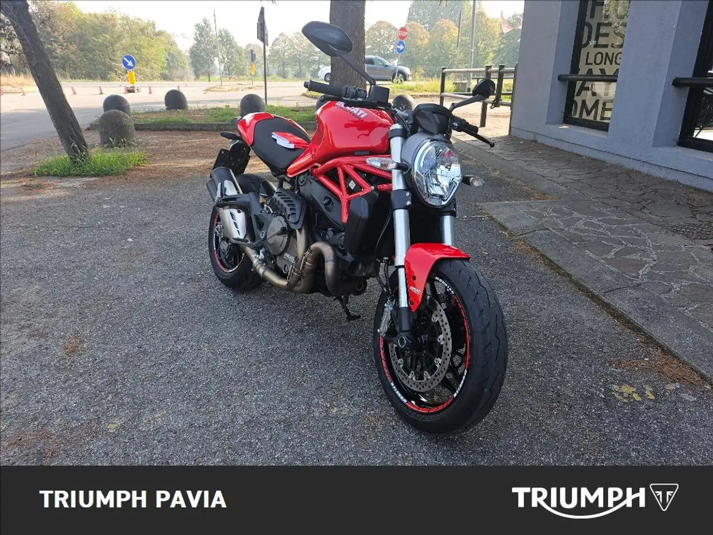 Ducati Monster 821 Red Grigio - 2