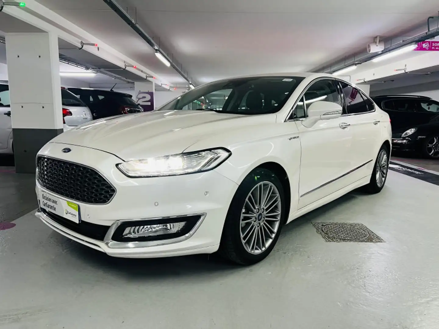 Ford Mondeo HYBRID 187CH VIGNALE BVA 4P ***BOITE DE VITESSE NEUVE ***TVA*** Blanc - 1