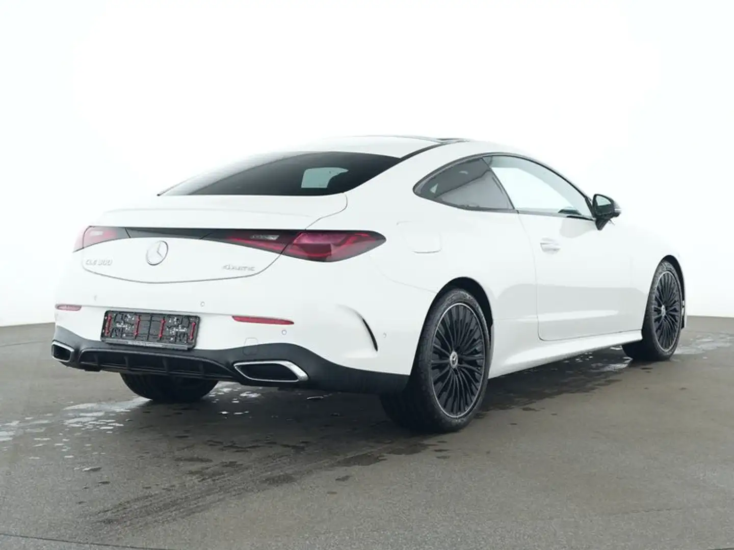 Mercedes-Benz CLE 300 4MATIC Coupé AMG/PANO/NIGHT/360 Weiß - 2