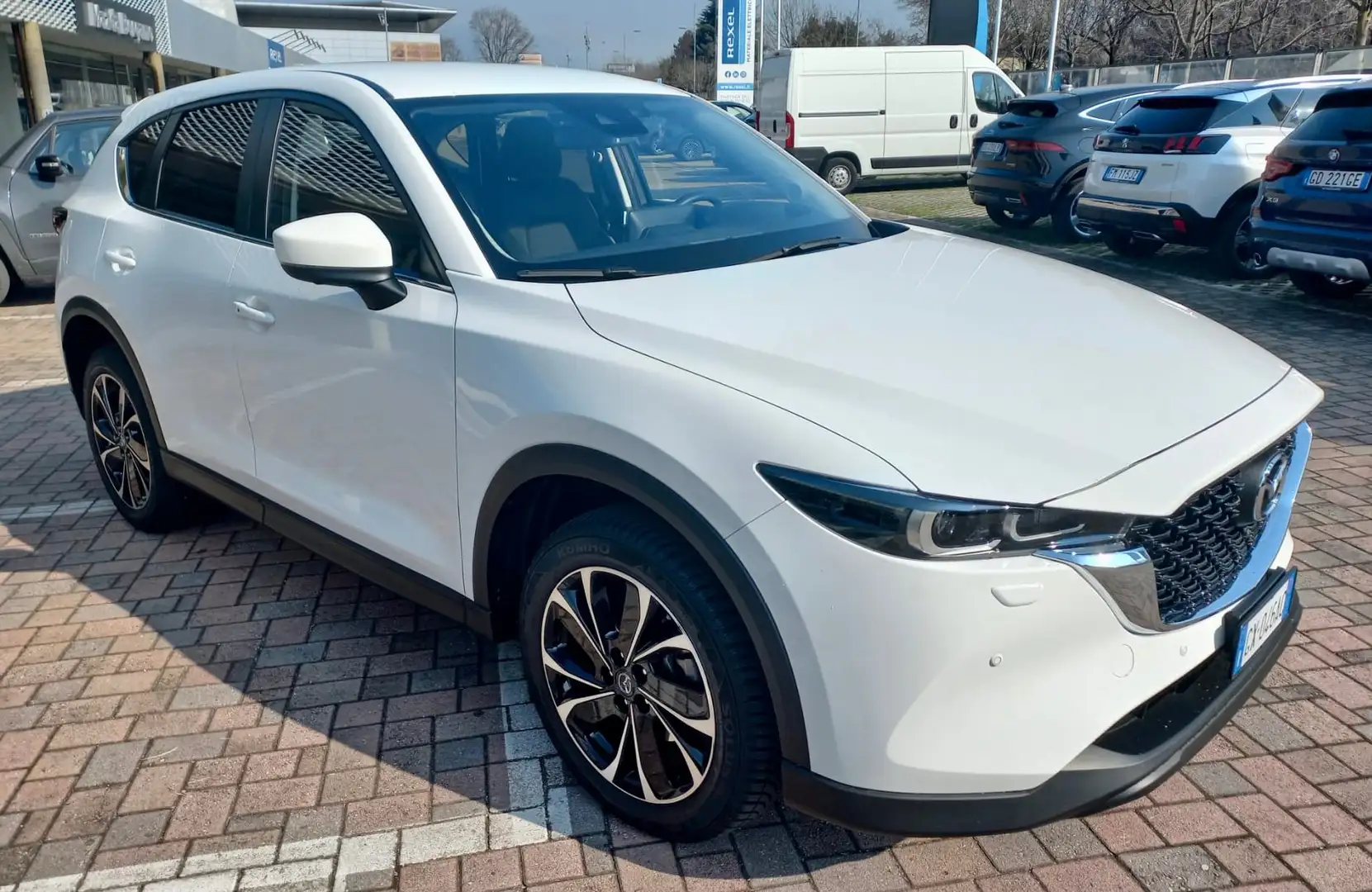 Mazda CX-5 2.2 Advantage 2wd 150 cv automatica White - 2