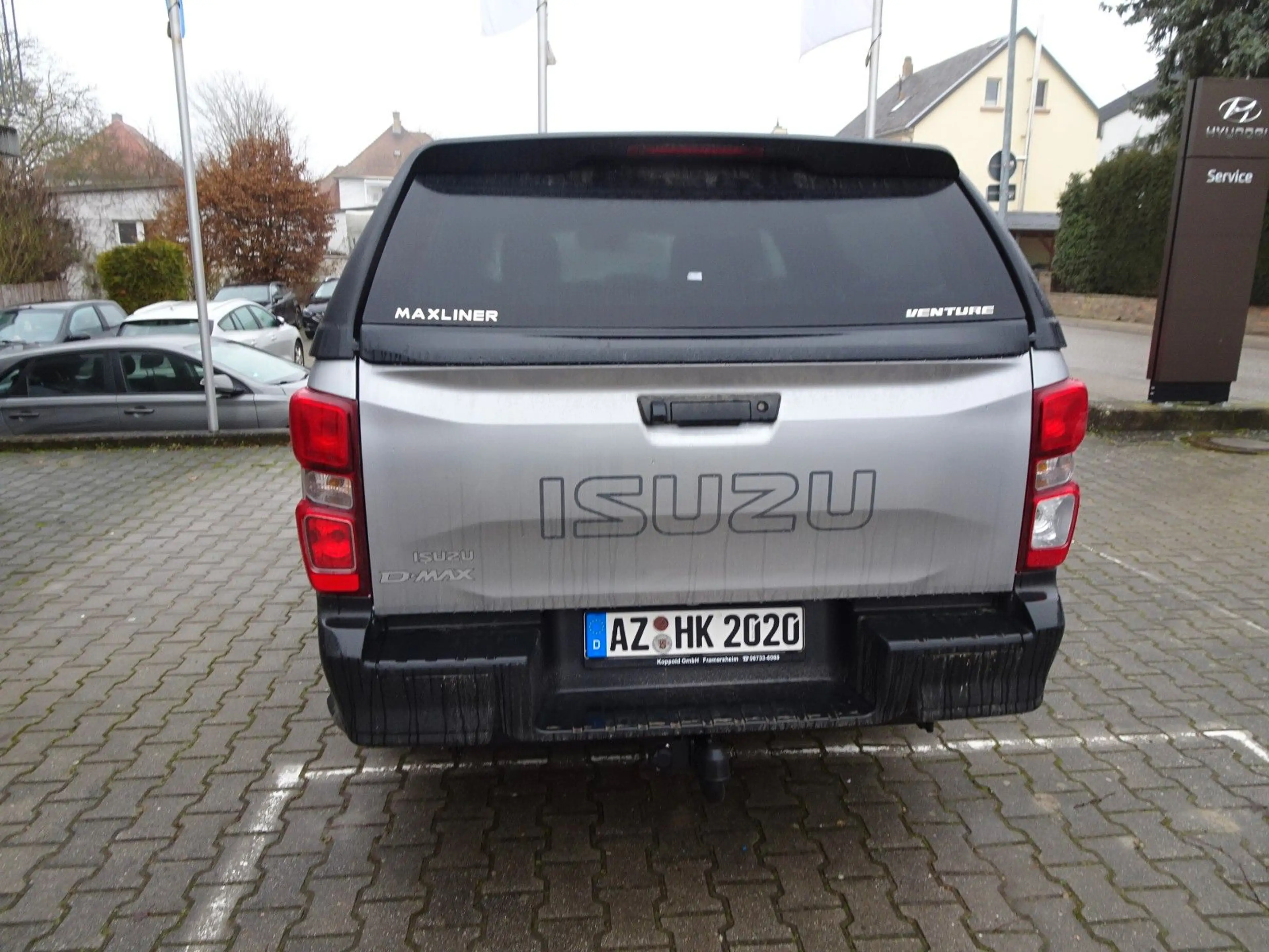 Isuzu D-Max Double Cab "L", Hardtop, AHK usw. — photo 3