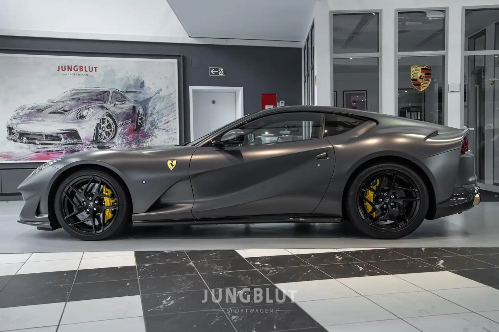 Ferrari 812 Superfast, Novitec Klappenauspuff, Garantie Серый - 2