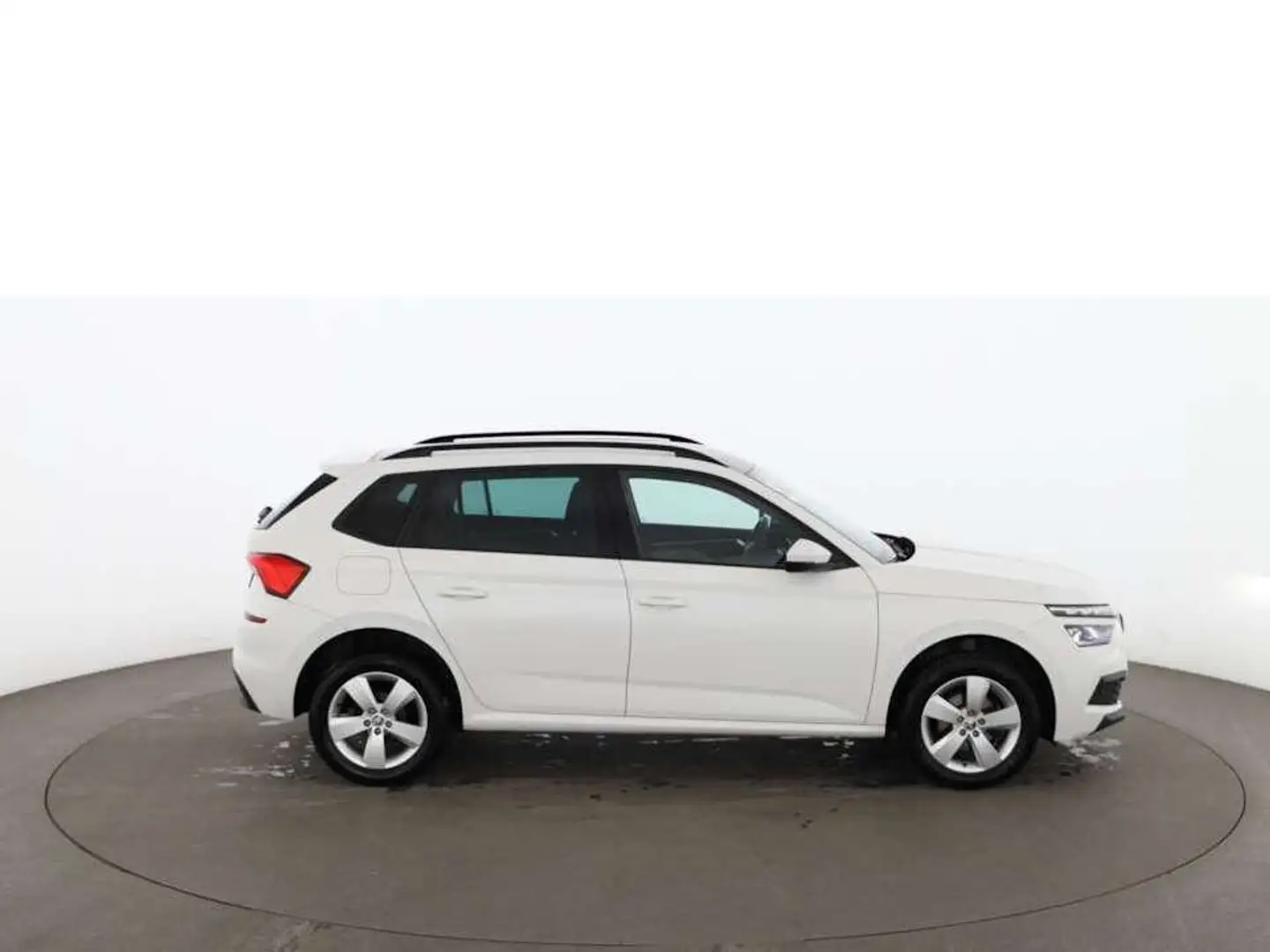 Skoda Kamiq 1.0 TSI Style Aut LED SKY AHK RADAR NAVI Weiß - 2