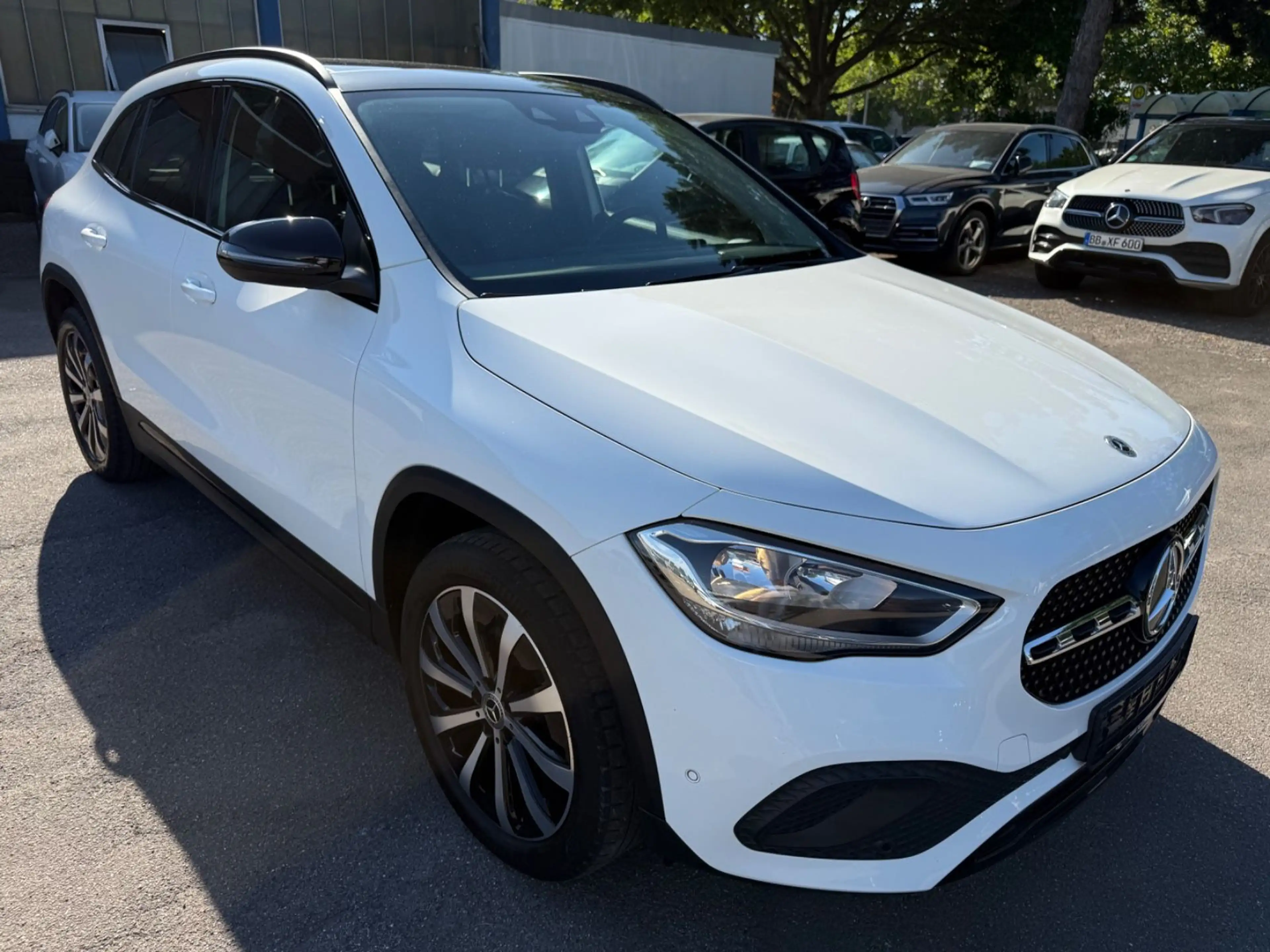 Mercedes-Benz GLA 250 *Panorama+Night-Paket+ Keyless Go+19-Zoll — photo 5