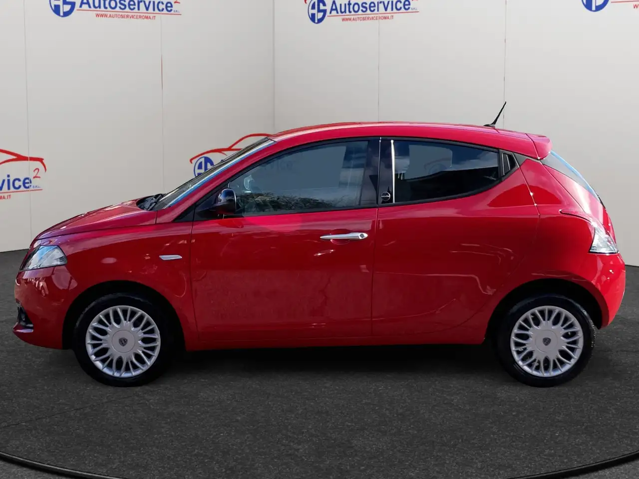 Lancia Ypsilon 2021
