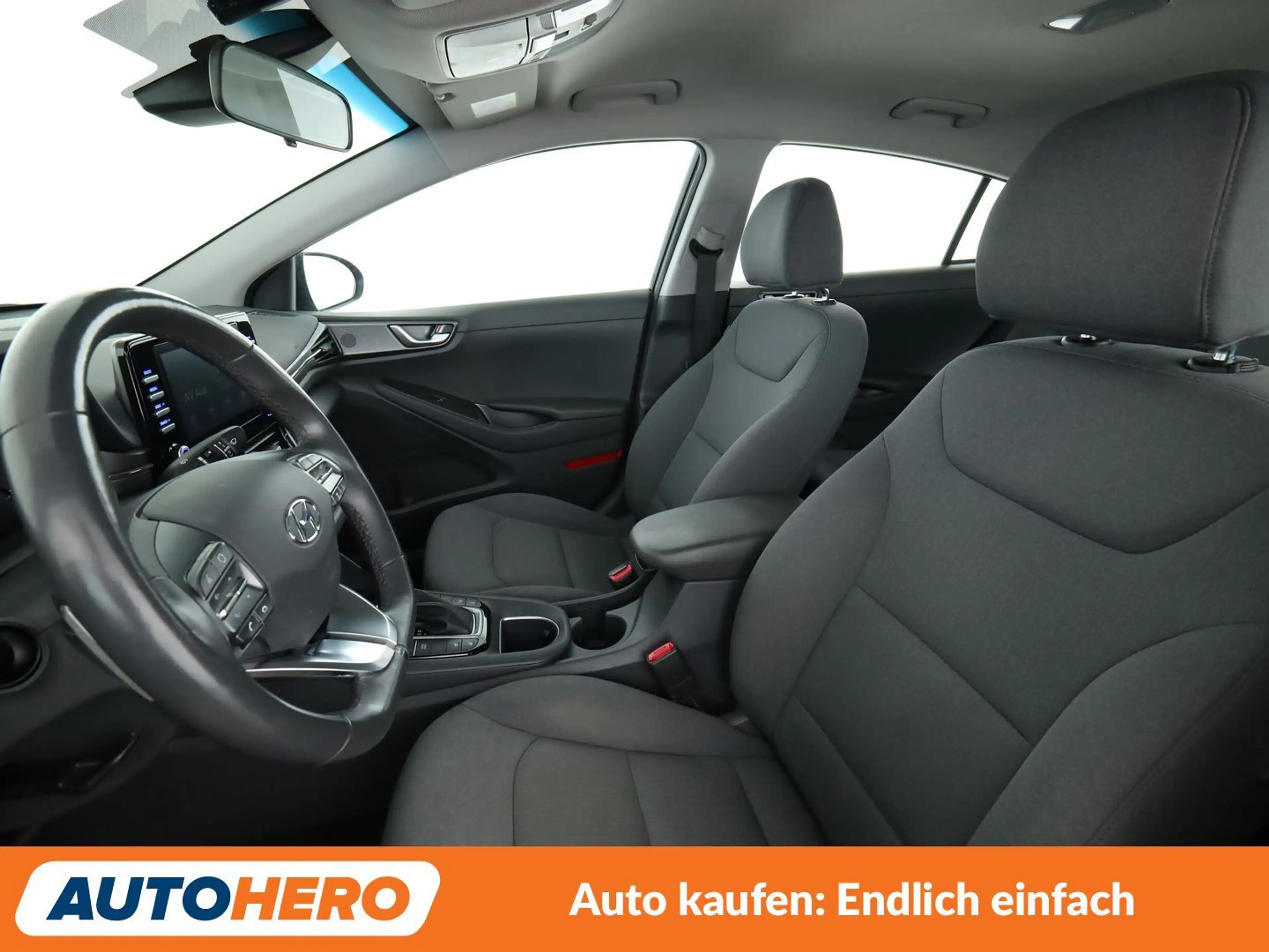 Hyundai IONIQ 1.6 Plug-in Hybrid Trend — photo 10