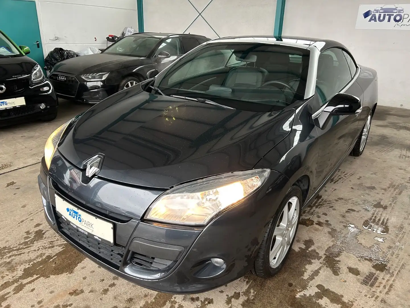 Renault Megane III Coupe / Cabrio Dynamique Grau - 1