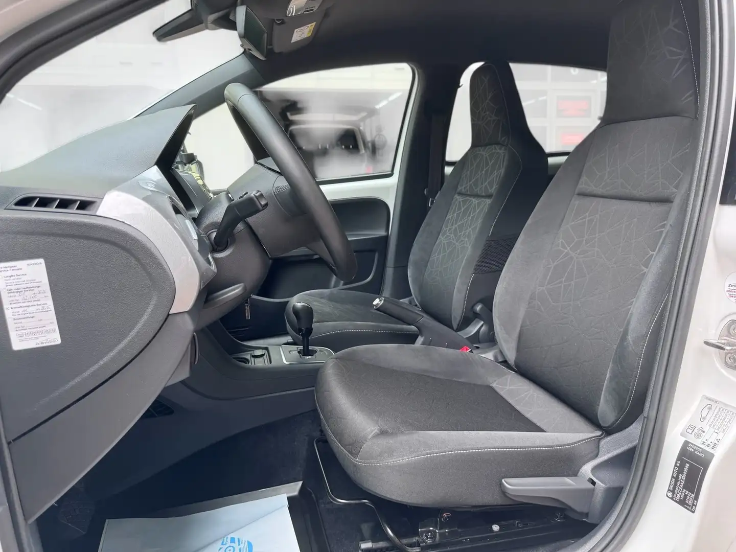 Skoda Citigo Clever Automatik *Klimaautomatik*1. Hand* Weiß - 2