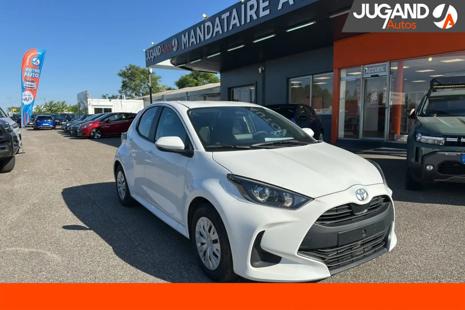 Toyota Yaris HYBRIDE 116 BVA DYNAMIC Blanc - 1