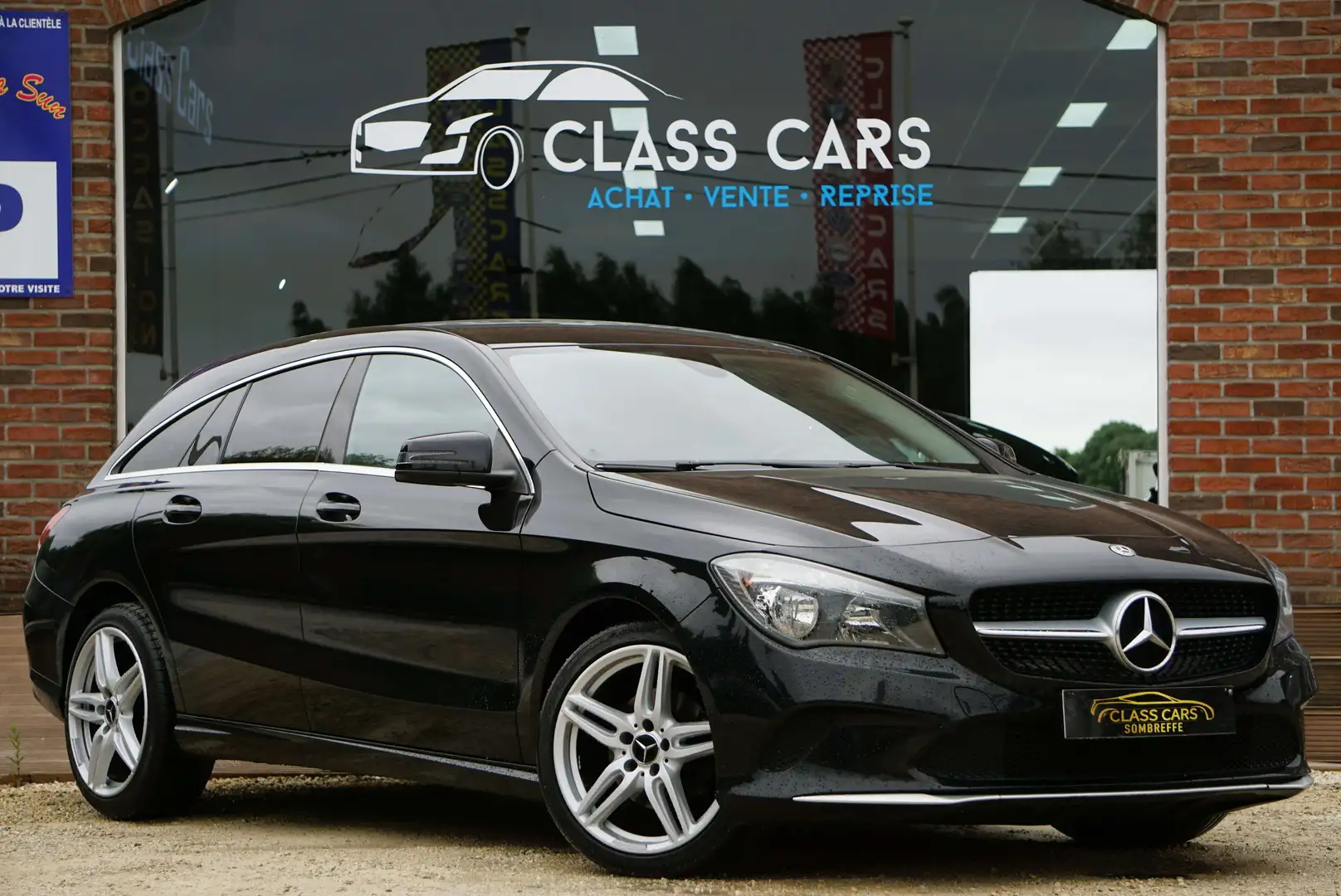 Mercedes-Benz CLA 180 d NAVI CAMERA PDC TVA-BTW RECUP 12 MOIS GARANTIE Zwart - 2