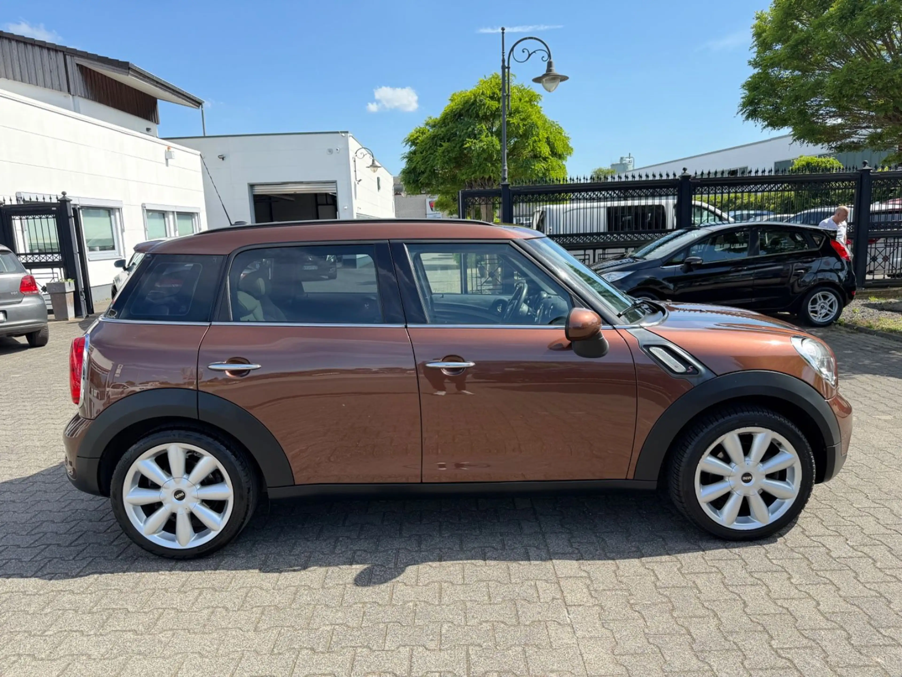 MINI Cooper SD Countryman — photo 7