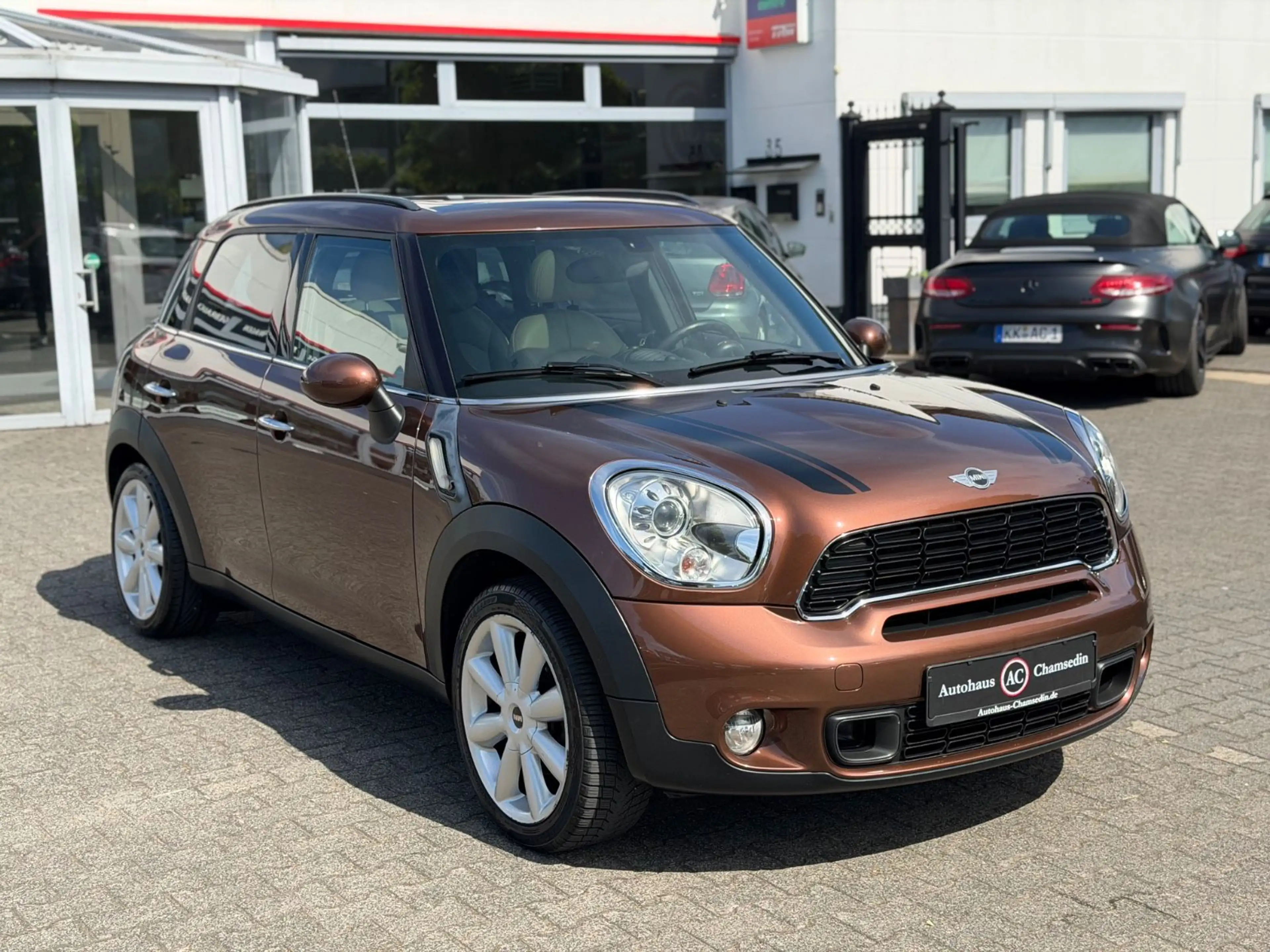 MINI Cooper SD Countryman — photo 8