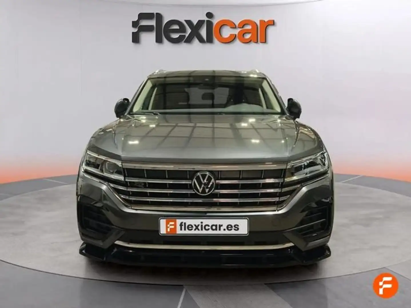 Volkswagen Touareg 3.0TDI V6 R-Line Individual Tip. Elegance 4M 210kW Gris - 2