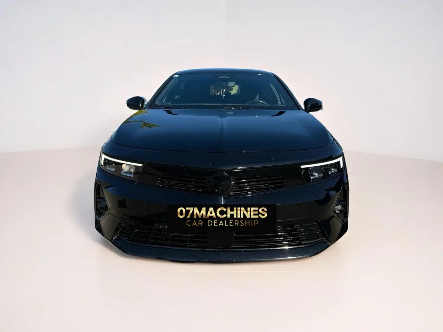 Opel Astra GS Line Noir - 2