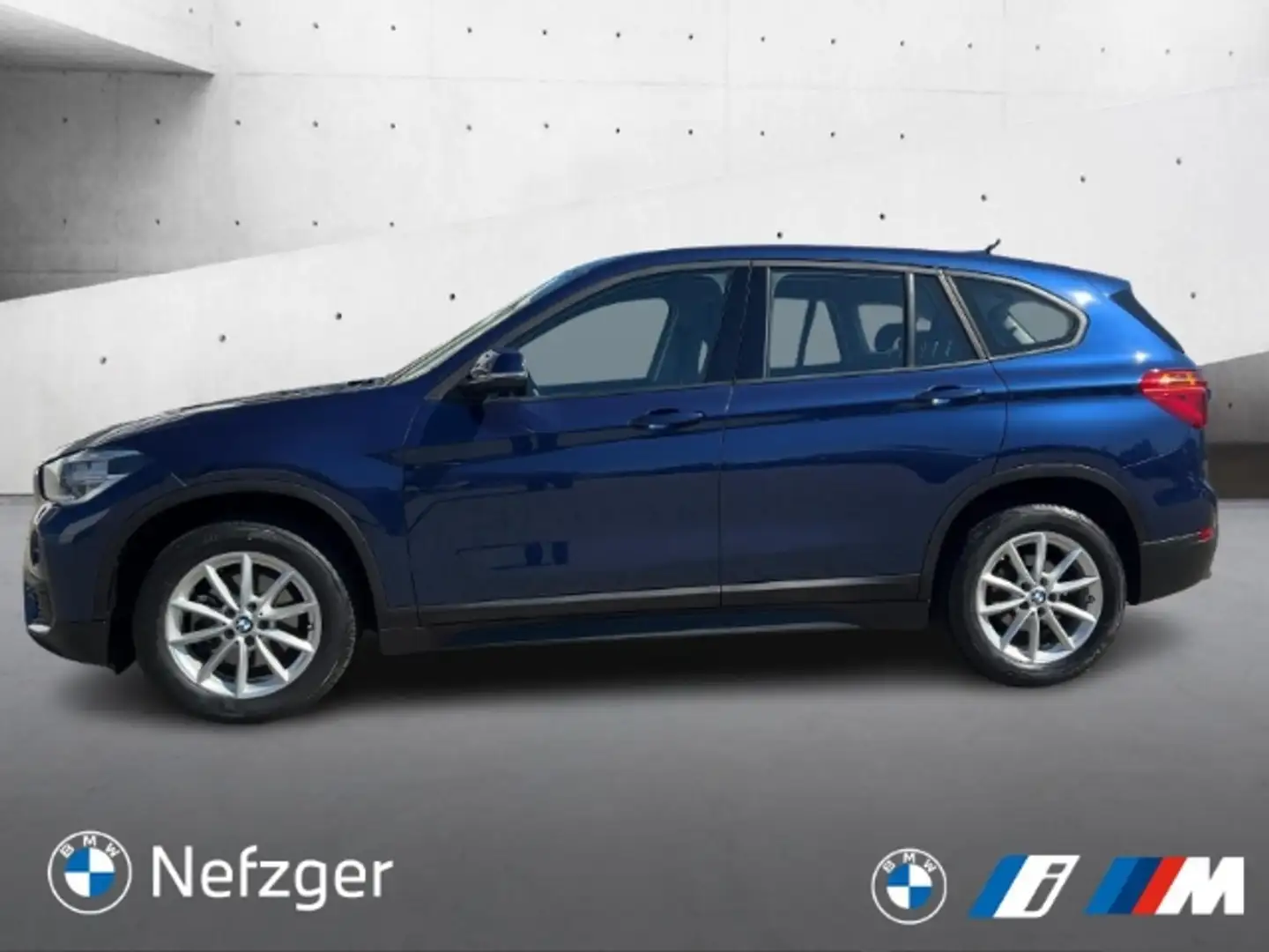 BMW X1 sDrive18i Advantage LED HiFi PDC Bleu - 2