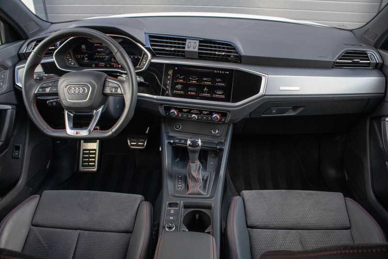 Audi Q3 Sportback 35 TFSI Sline 20 INCH CAMERA MATRIX KEYL — photo 13