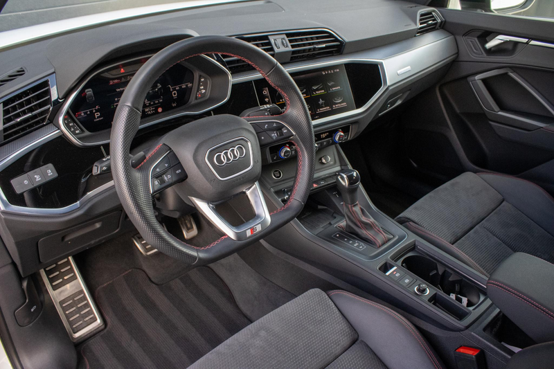 Audi Q3 Sportback 35 TFSI Sline 20 INCH CAMERA MATRIX KEYL — photo 3