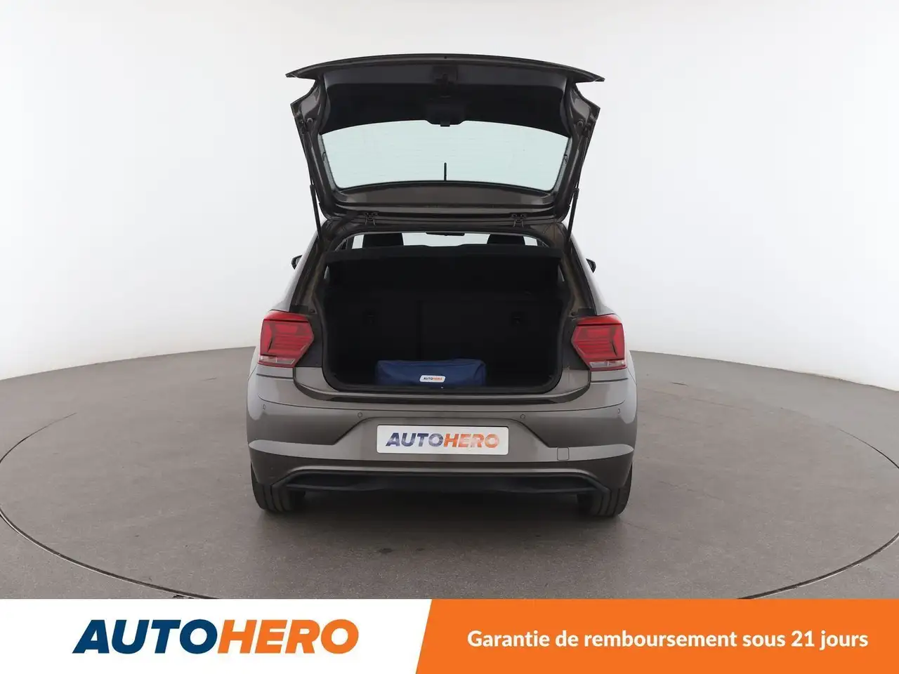 Volkswagen Polo Citadine 5 portes — photo 16