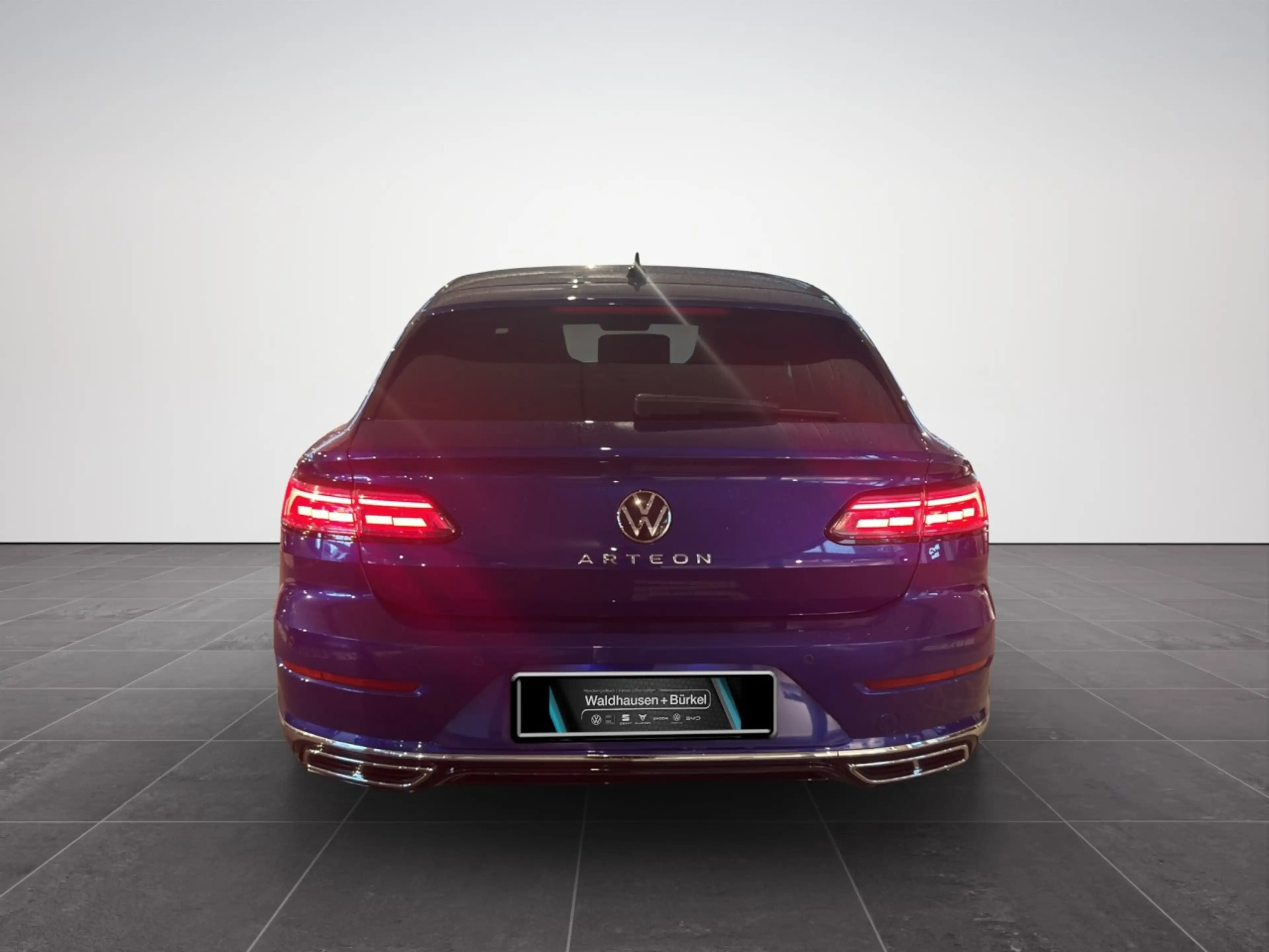 Volkswagen Arteon Shooting Brake 2.0 TDI DSG R-Line Klima Navi — photo 5