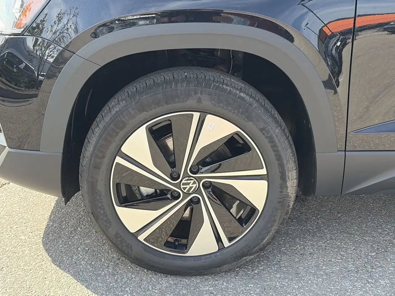 Volkswagen Taos снимка Volkswagen Taos