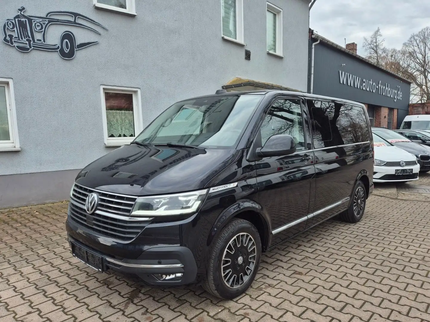 Volkswagen T6 Multivan T6.1 Multivan Gen Six,6 Sitze,LED,Navi,Ahk Schwarz - 1