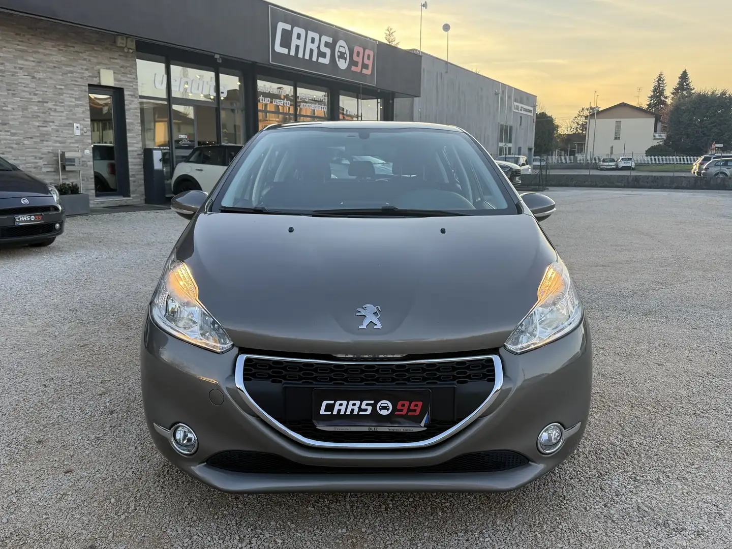 Peugeot 208 5p 1.6 e-hdi 8v Allure s&s Grigio - 2