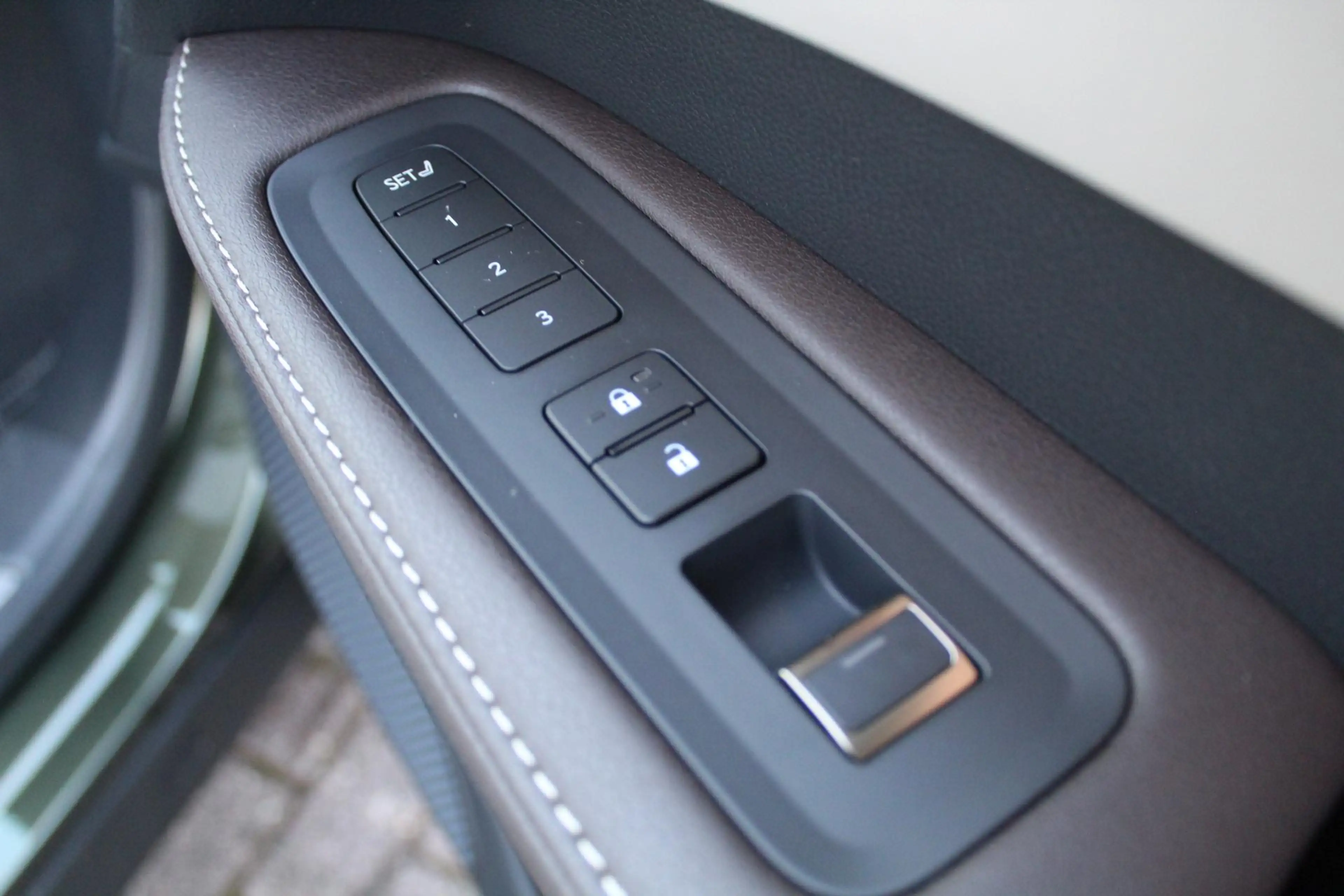 Lexus RX 450h 450h+ Plug-in Hybrid President Line | Rijklaar | P — photo 29