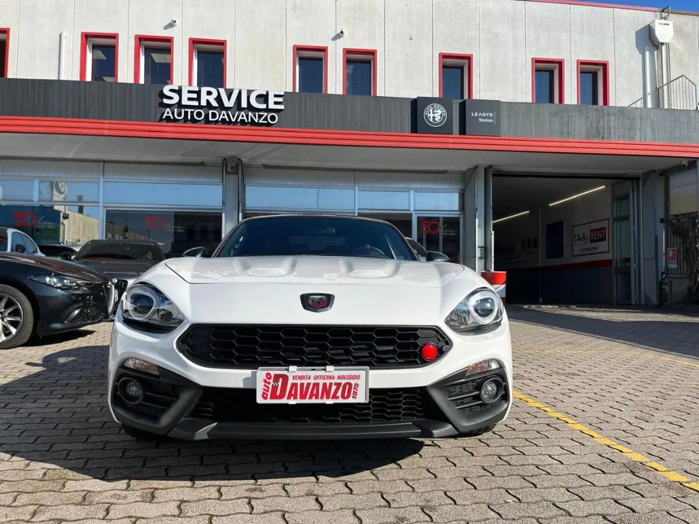 Abarth 124 Spider 1.4 Turbo MultiAir 170 CV Blanc - 2
