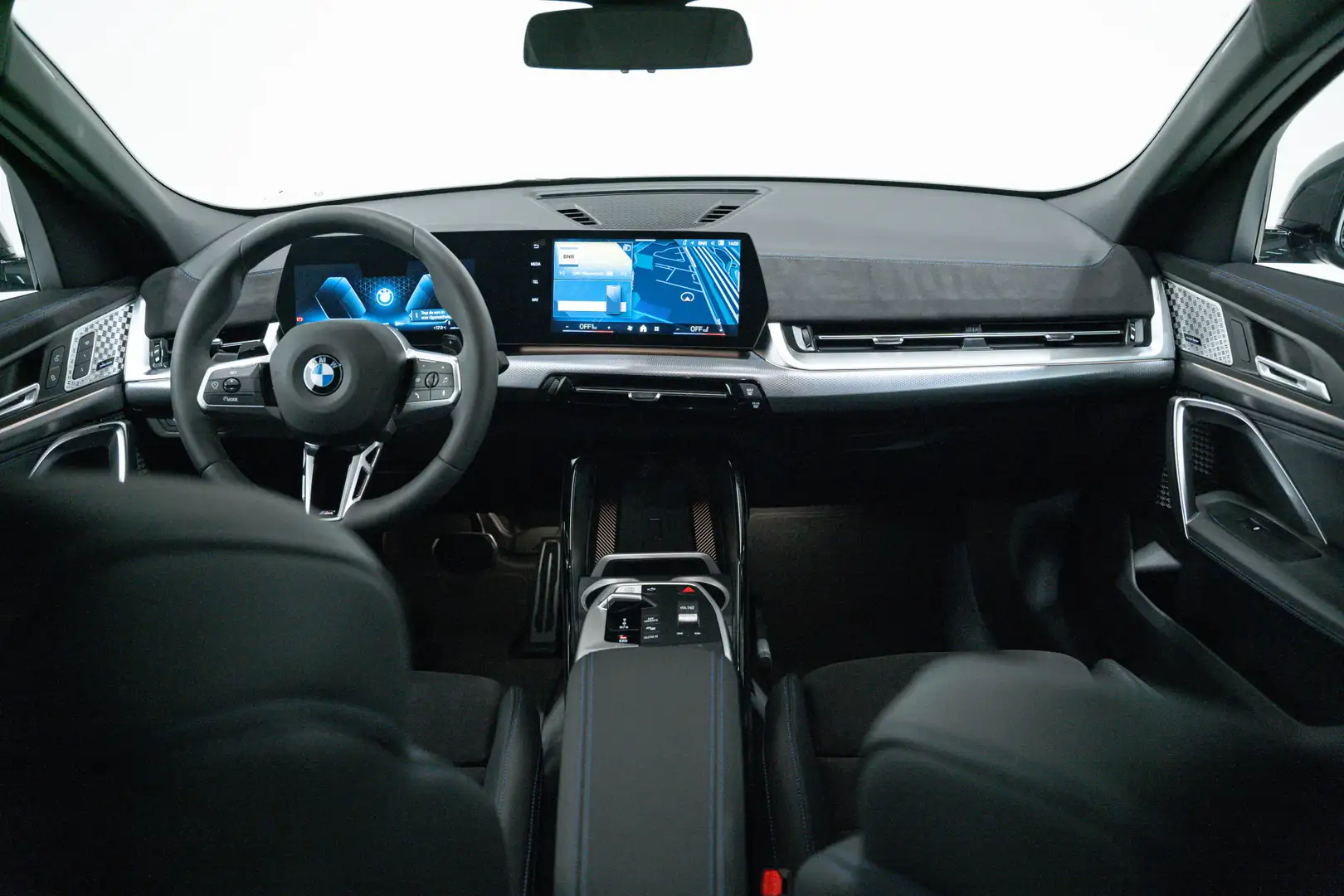BMW X2 sDrive20i Launch Edition M Sportpakket Pro Aut. Noir - 2