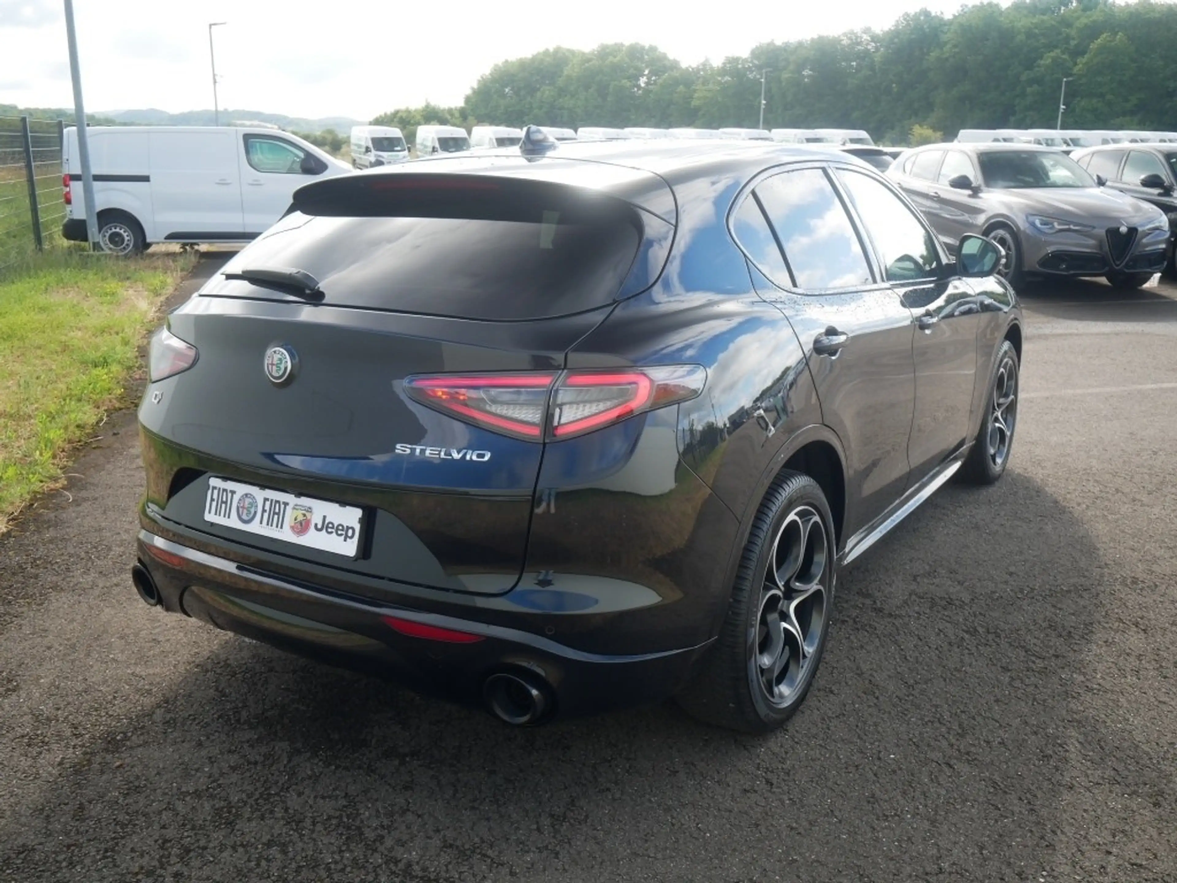 Alfa Romeo Stelvio VELOCE 2.2 DIESEL 16V 210 PS AT8 Q4 TECHNOLOGIE AH — photo 3