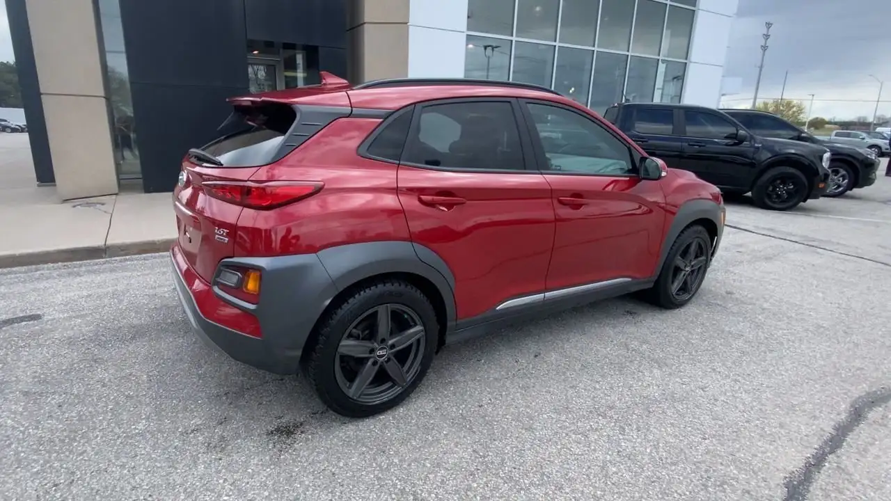 Hyundai KONA снимка Hyundai KONA