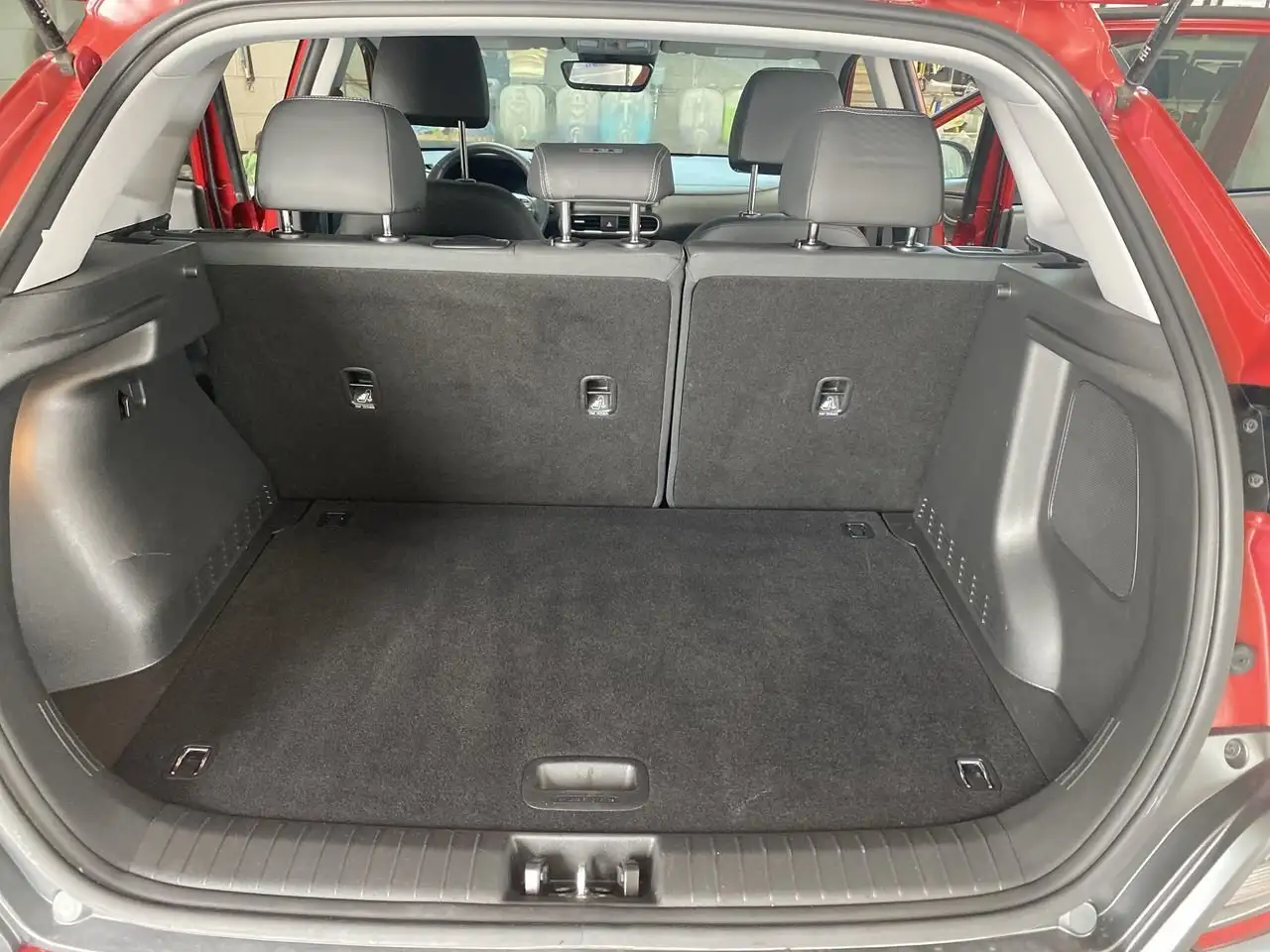 Hyundai KONA снимка Hyundai KONA