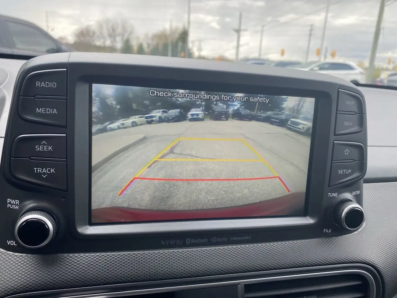 Hyundai KONA снимка Hyundai KONA