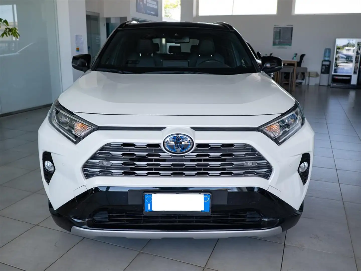 Toyota RAV 4 Hybrid 4x2 Style 36 mesi di garanzia Bianco - 2