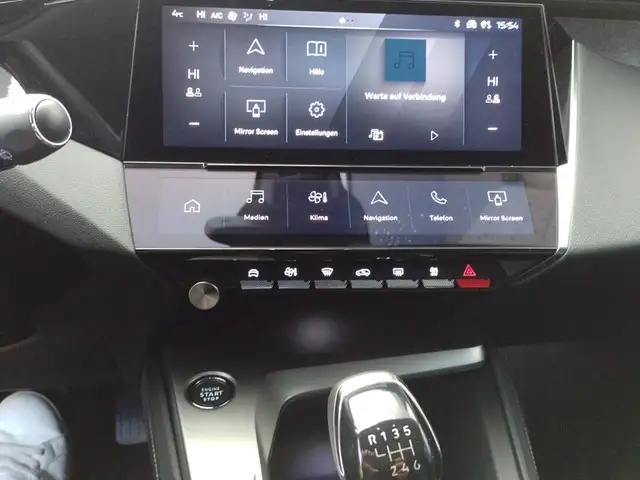 Peugeot 308 view 9