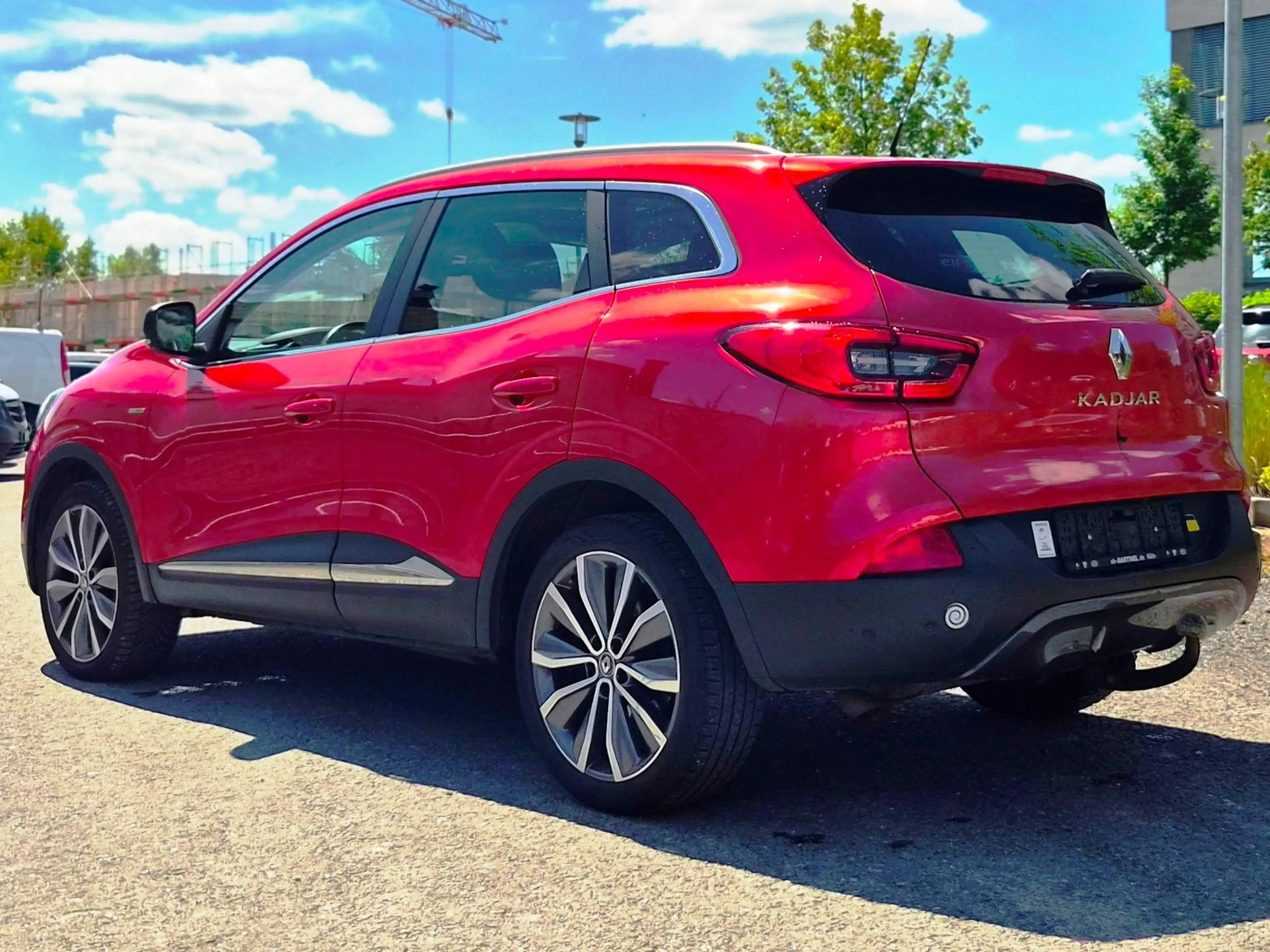 Renault Kadjar Bose Edition/2Hand/Teilleder/Panoramadach/Anhängerkupplung /Navi/Kamera/Allwetterreifen/ — photo 3