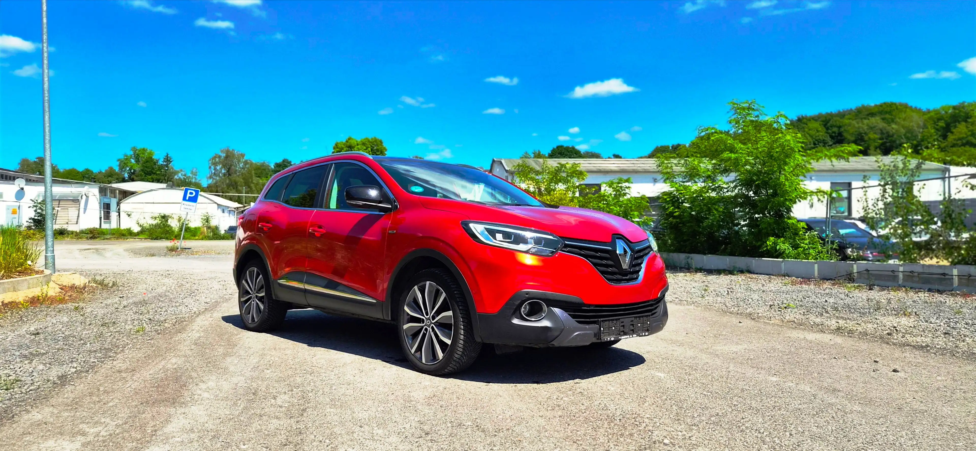 Renault Kadjar Bose Edition/2Hand/Teilleder/Panoramadach/Anhängerkupplung /Navi/Kamera/Allwetterreifen/ — photo 9