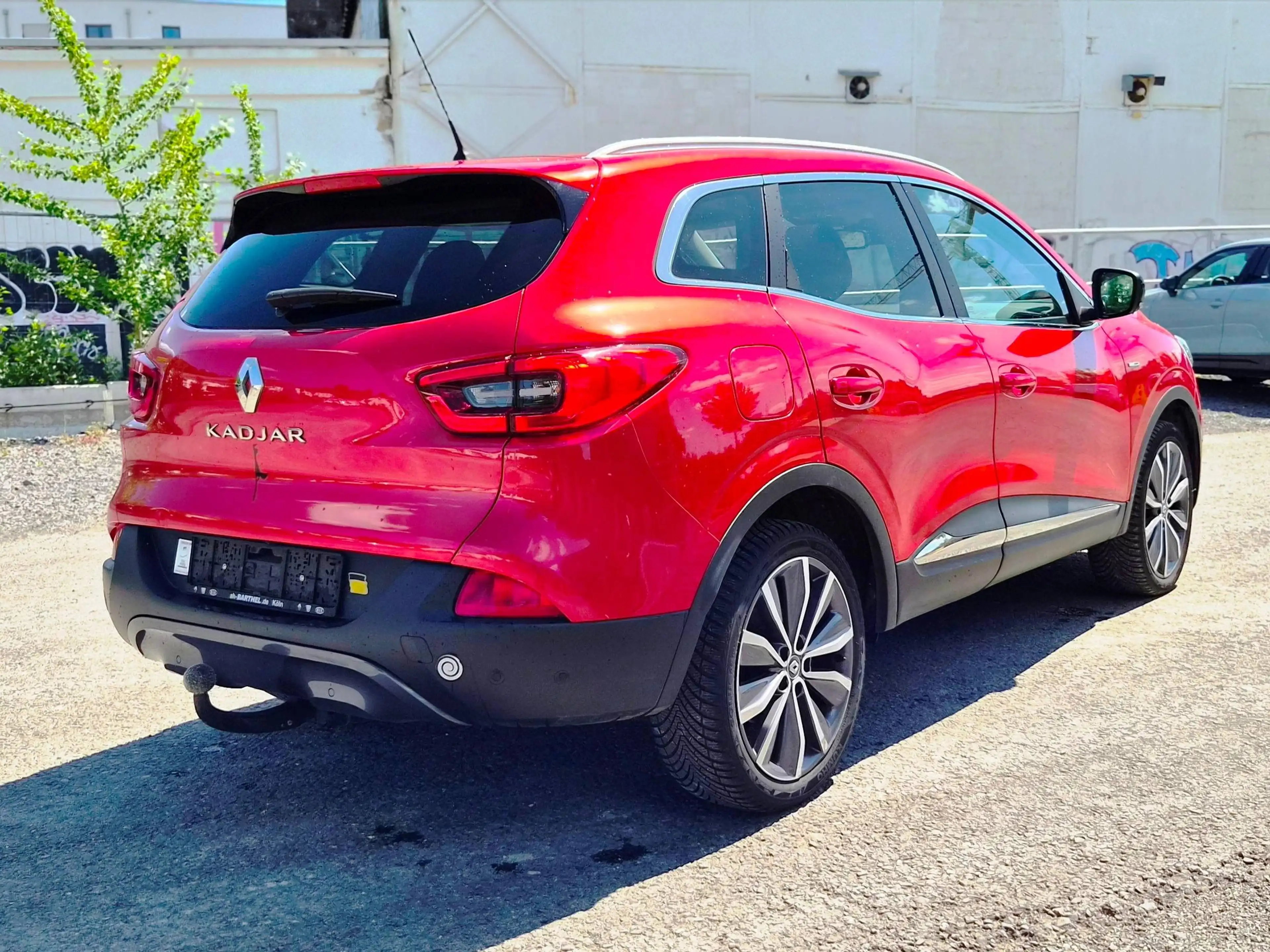 Renault Kadjar Bose Edition/2Hand/Teilleder/Panoramadach/Anhängerkupplung /Navi/Kamera/Allwetterreifen/ — photo 7