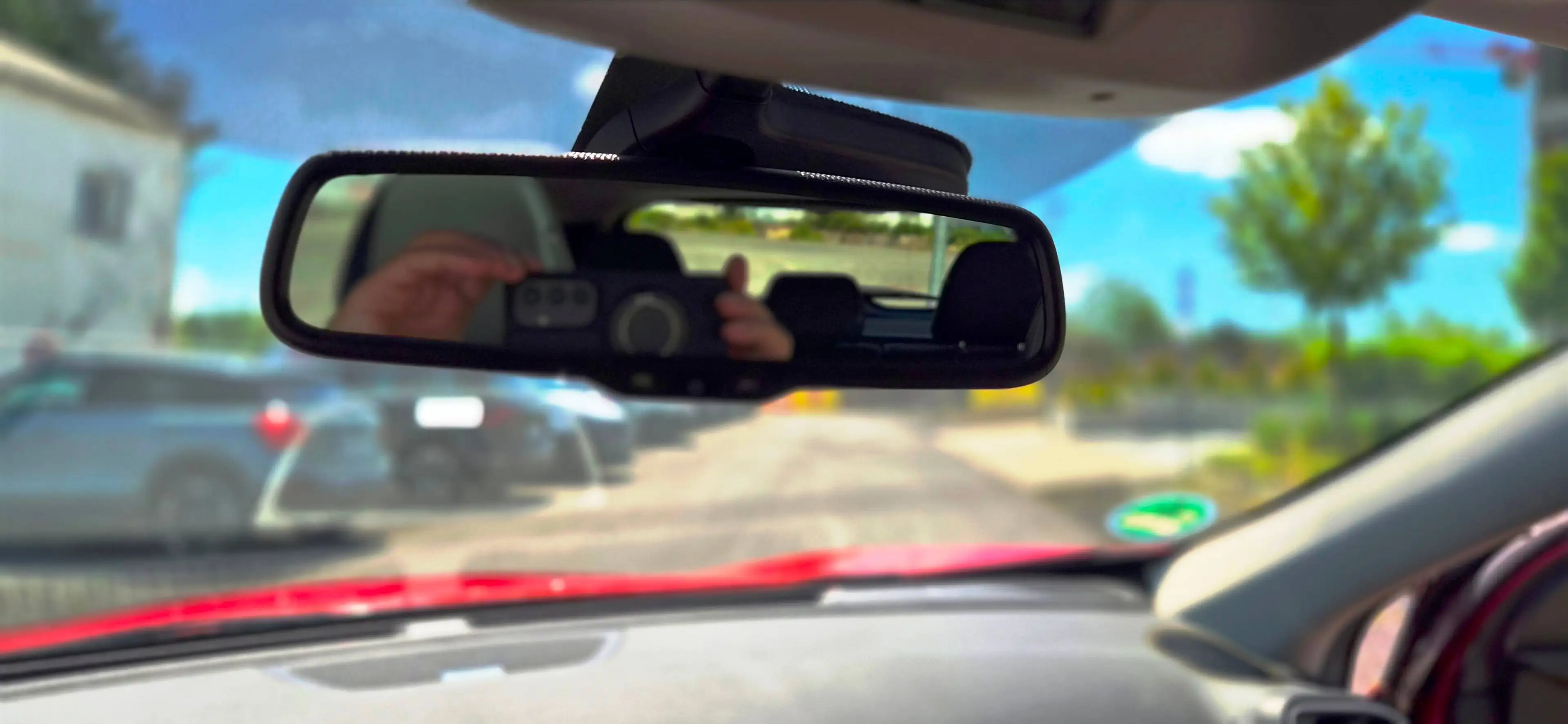 Renault Kadjar Bose Edition/2Hand/Teilleder/Panoramadach/Anhängerkupplung /Navi/Kamera/Allwetterreifen/ — photo 21